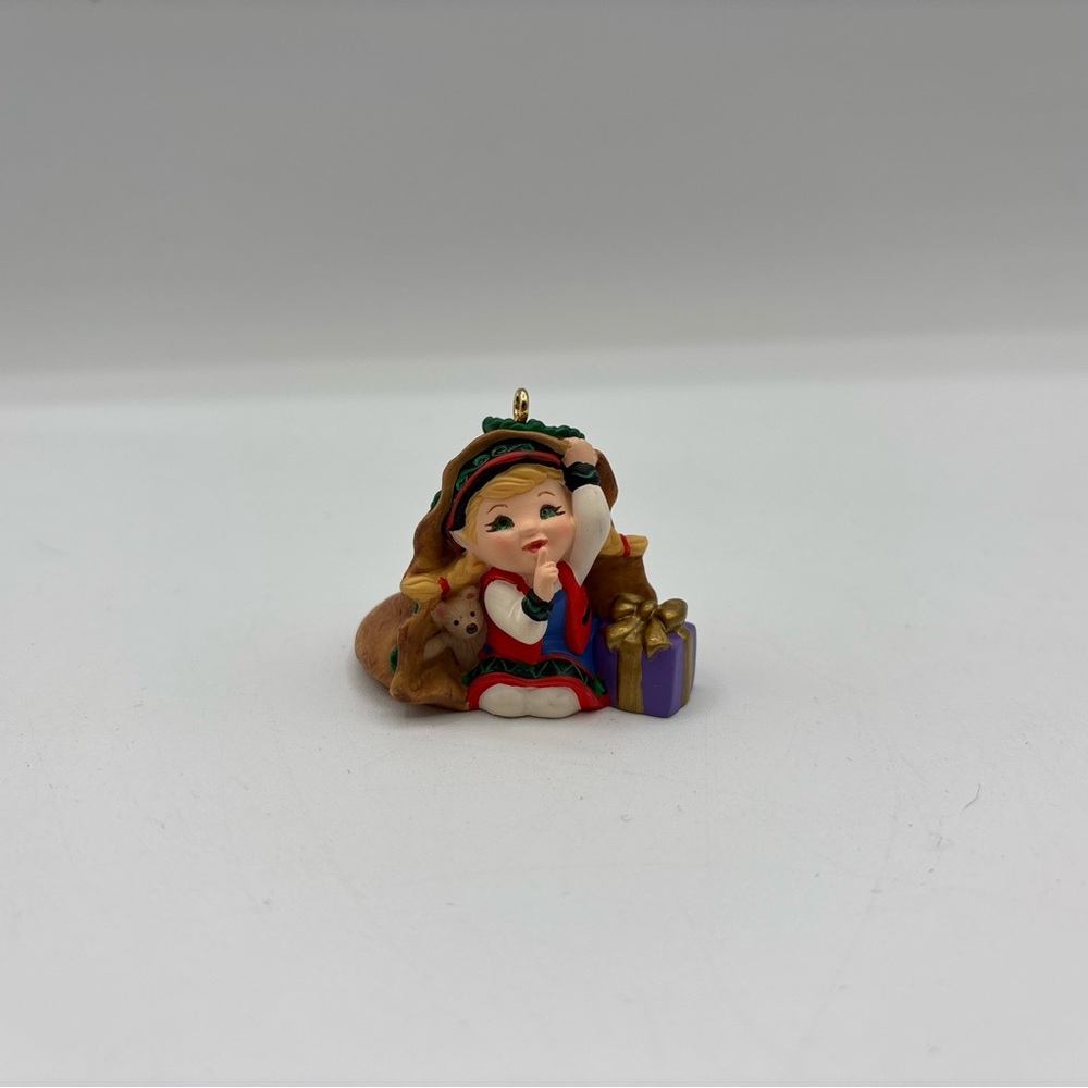 Hallmark Keepsake Ornament Dated 2001 Curious The Elf Handcrafted Vintage